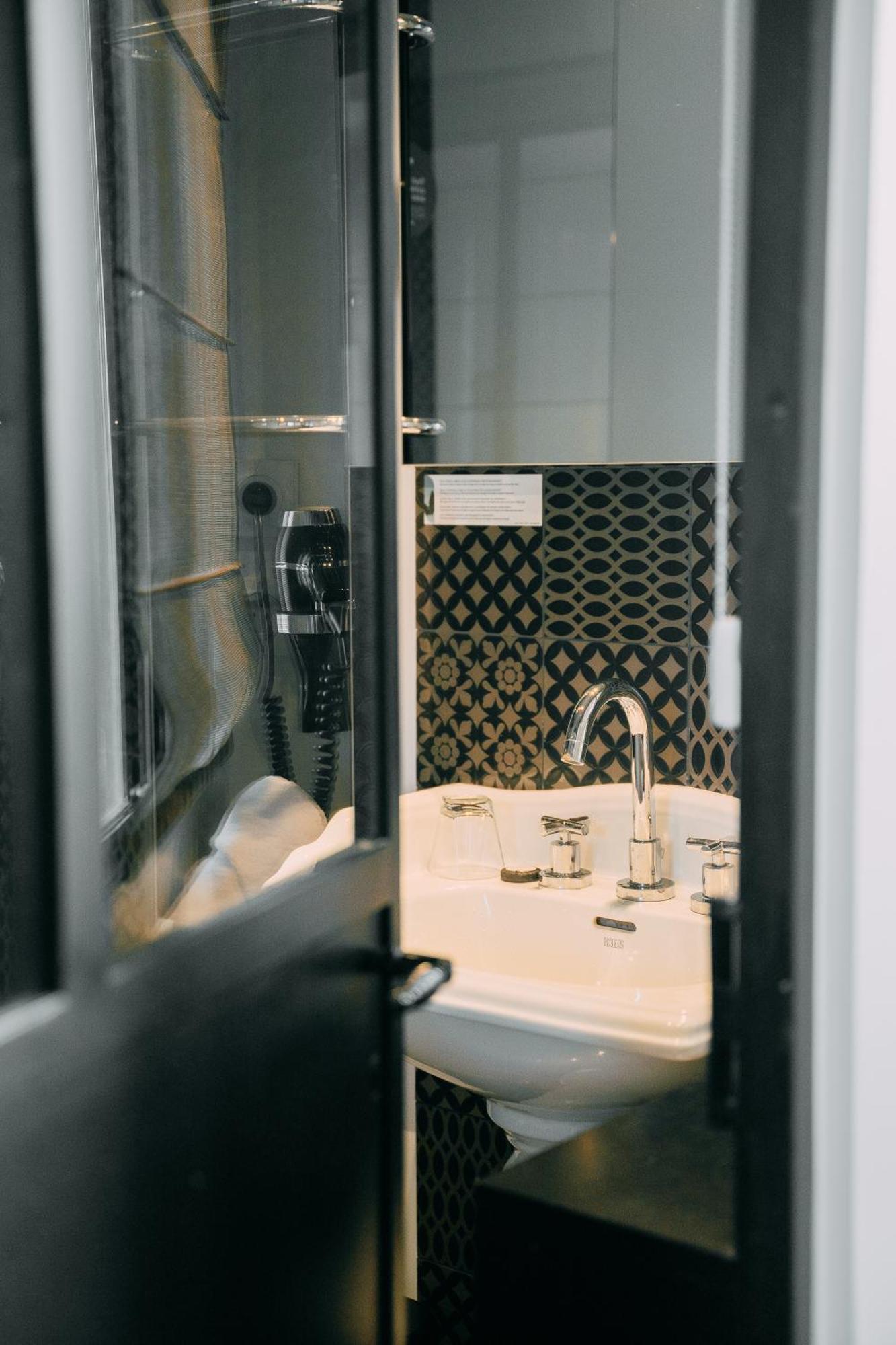 Hotel Les Agapanthes بلوبازلانيك المظهر الخارجي الصورة