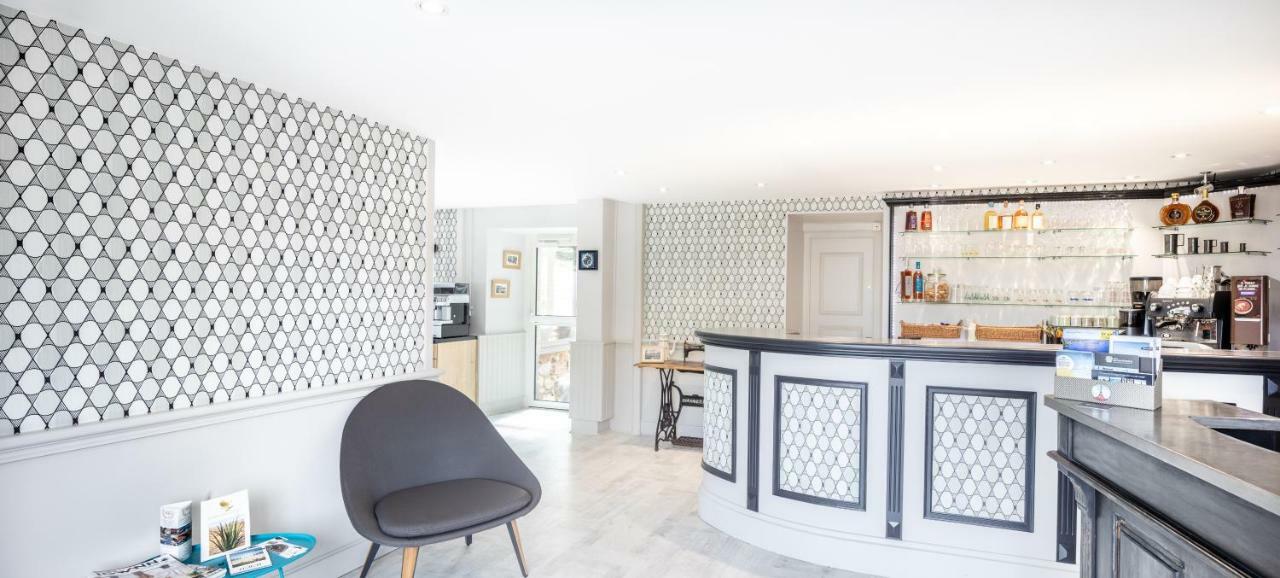 Hotel Les Agapanthes بلوبازلانيك المظهر الخارجي الصورة